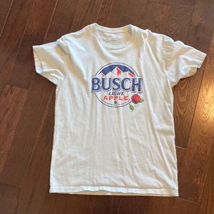 Busch light, Apple shirt